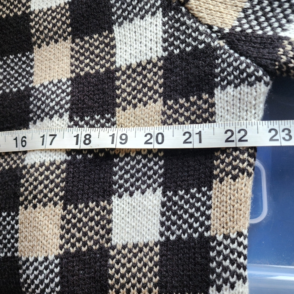 Crystal Kobe Short Button-Down Soft Stretchy Swea… - image 4